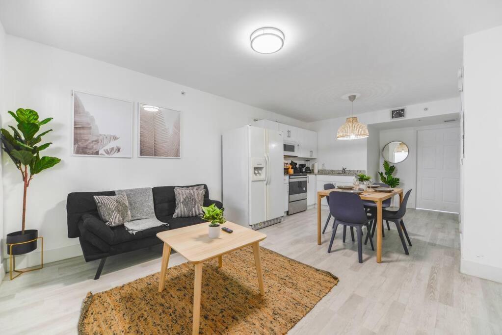 Splendid Location Apt Close To Brickell & Marlins Park Apartment Miami Exterior photo