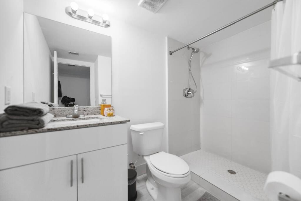Splendid Location Apt Close To Brickell & Marlins Park Apartment Miami Exterior photo
